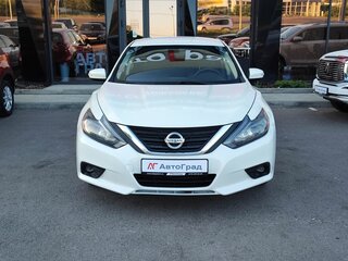 2017 Nissan Altima V (L33) Рестайлинг, белый, 1110000 рублей, вид 2