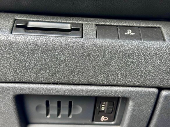 2009 Peugeot 3008 I, коричневый, 650000 рублей - вид 16