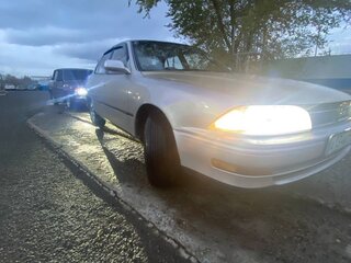 1991 Toyota Camry III (XV10), серебристый, 230000 рублей, вид 3