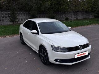 2013 Volkswagen Jetta VI, белый, 1115000 рублей, вид 1