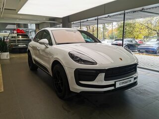 2022 Porsche Macan I Рестайлинг 2, белый, 6190000 рублей, вид 3