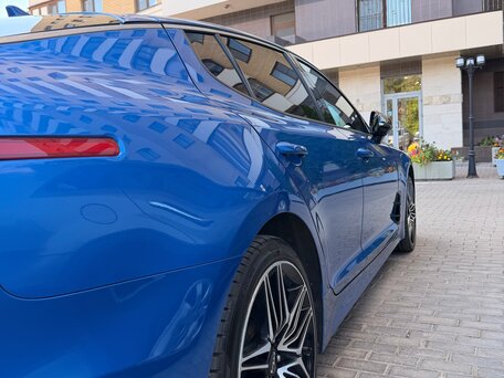 2022 Kia Stinger I Рестайлинг, синий, 3250000 рублей, вид 3