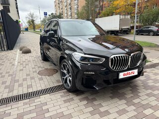 2020 BMW X5 30d IV (G05/G18), чёрный, 7700000 рублей, вид 3
