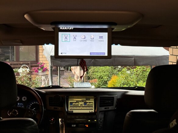2011 Lexus LX 570 III, чёрный, 3050000 рублей - вид 21
