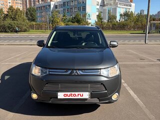2013 Mitsubishi Outlander III, серый, 1250000 рублей, вид 3