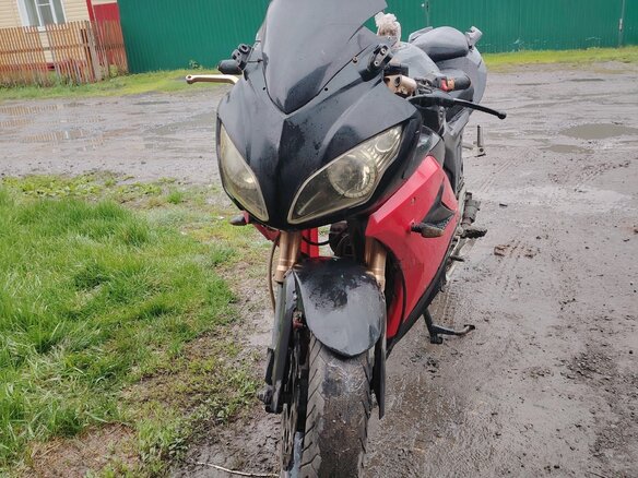 2000 Falcon SpeedFire, красный, 80000 рублей