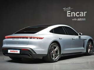 2026 Porsche Taycan GTS I Рестайлинг, серебристый, 18900000 рублей, вид 2