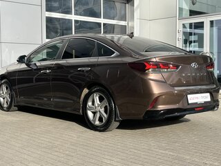 2018 Hyundai Sonata VII (LF) Рестайлинг, оранжевый, 1590000 рублей, вид 5