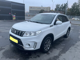 2020 Suzuki Vitara II Рестайлинг, белый, 1750000 рублей, вид 1