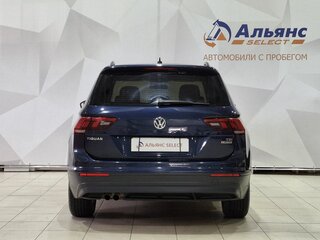 2017 Volkswagen Tiguan II, синий, 1990000 рублей, вид 4