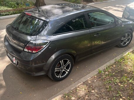 2011 Opel Astra GTC H Рестайлинг, серый, 575000 рублей, вид 5