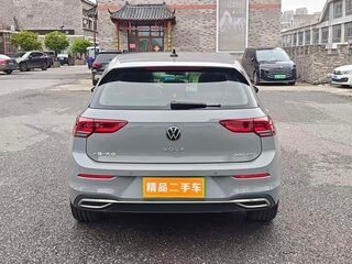 2023 Volkswagen Golf VIII, серый, 1760000 рублей, вид 4