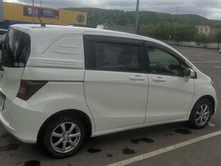 2012 Honda Freed I Рестайлинг, белый, 950000 рублей, вид 4