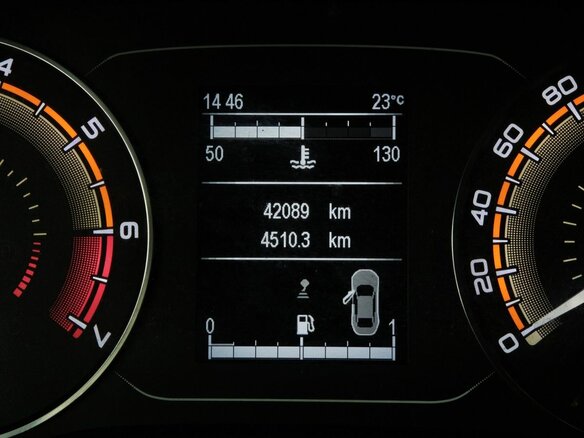 2023 Lada (ВАЗ) Vesta I Рестайлинг (NG), белый, 939000 рублей - вид 17