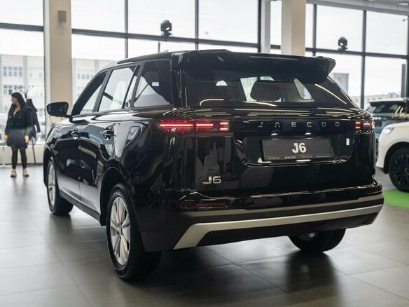 2026 Jaecoo J6, чёрный, 2330000 рублей - вид 9