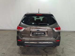 2016 Nissan Pathfinder IV, коричневый, 1840000 рублей, вид 5