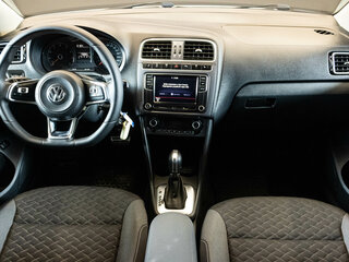 2018 Volkswagen Polo V Рестайлинг, белый, 1250000 рублей, вид 5