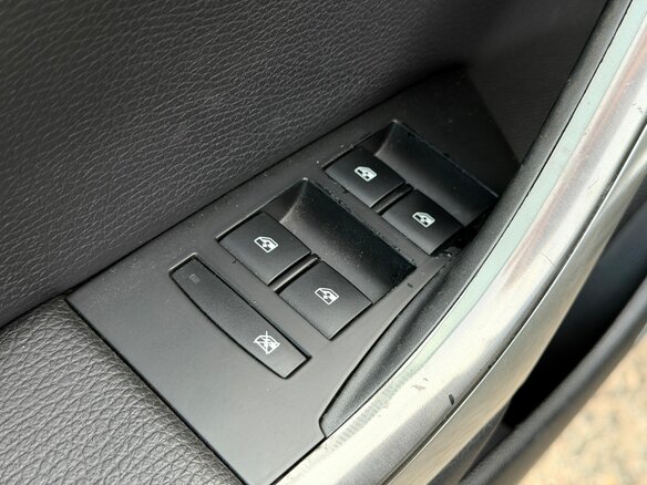 2010 Opel Astra J, чёрный, 649000 рублей - вид 15