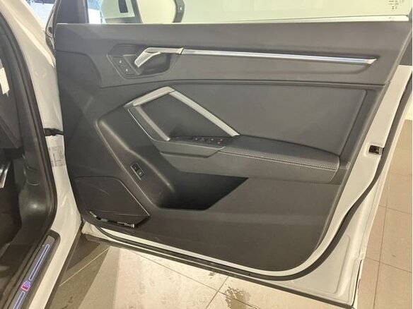 2023 Audi Q3 35 TFSI II (F3), белый, 1893911 рублей - вид 14