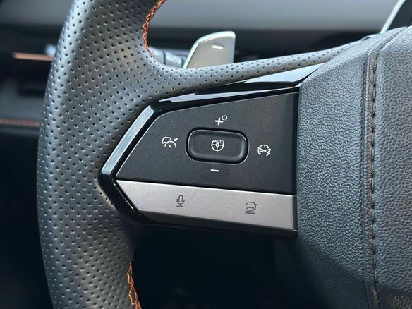 2024 Changan UNI-V I, чёрный, 2370000 рублей - вид 19