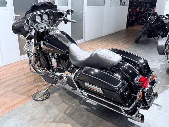 2010 Harley-Davidson Street Glide, чёрный, 1099000 рублей - вид 7