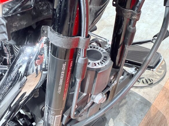 2010 Harley-Davidson Fat Boy, красный, 1099000 рублей - вид 29