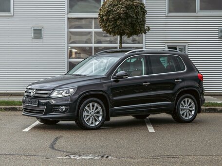 2014 Volkswagen Tiguan I Рестайлинг, чёрный, 1095000 рублей, вид 1