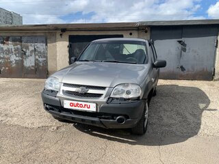 2013 Chevrolet Niva I Рестайлинг, серый, 300000 рублей, вид 2
