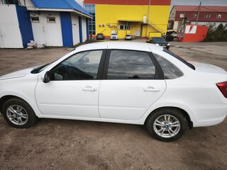 2024 Lada (ВАЗ) Granta I Рестайлинг, белый, 870000 рублей, вид 4