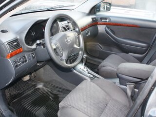 2004 Toyota Avensis II, чёрный, 496000 рублей, вид 3