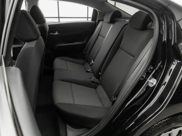 2018 Kia Rio IV, чёрный, 1559000 рублей - вид 7