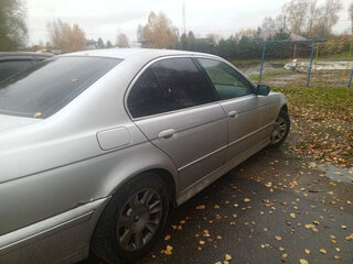 2001 BMW 5 серии 520i IV (E39) Рестайлинг, серебристый, 380000 рублей, вид 3