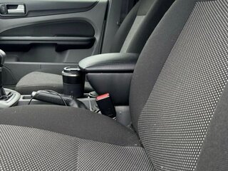 2010 Ford Focus II Рестайлинг, серый, 550000 рублей, вид 5