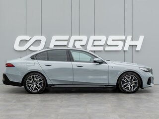 2025 BMW 5 серии 523d VIII (G60/G61/G68), серый, 8080000 рублей, вид 5
