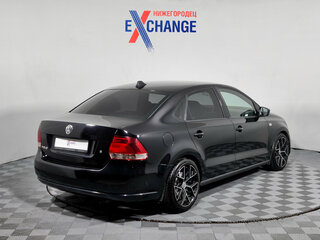 2013 Volkswagen Polo V, чёрный, 712000 рублей, вид 4