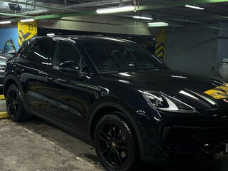 2020 Porsche Cayenne III, чёрный, 6800000 рублей, вид 3