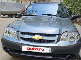 2018 Chevrolet Niva I Рестайлинг, серый, 880000 рублей, вид 1