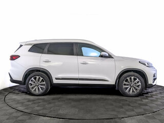 2022 Chery Tiggo 8 I, белый, 1850000 рублей, вид 4