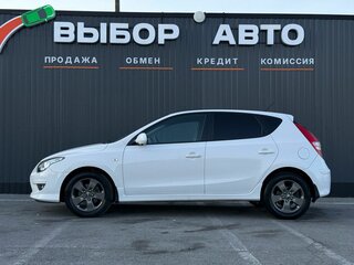 2011 Hyundai i30 I Рестайлинг, белый, 830000 рублей, вид 4