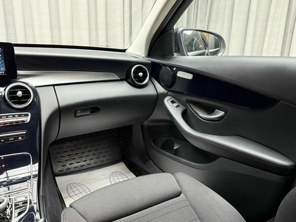 2019 Mercedes-Benz C-Класс 200 IV (W205) Рестайлинг, чёрный - вид 27
