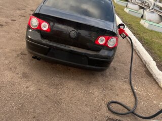 2007 Volkswagen Passat B6, чёрный, 450000 рублей, вид 3