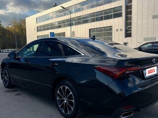 2022 Toyota Avalon V, чёрный, 3100000 рублей, вид 4