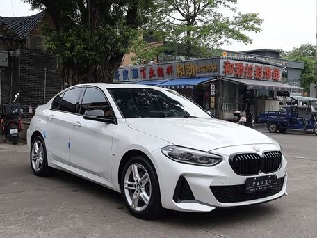 2023 BMW 1 серии 120i III (F52) Рестайлинг, белый, 1440000 рублей, вид 1
