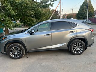 2020 Lexus NX 300 I Рестайлинг, серый, 3500000 рублей, вид 3