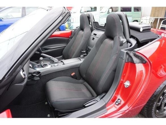 2022 Mazda Roadster IV (ND), красный - вид 16