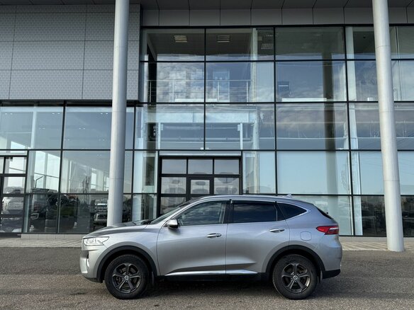 2021 Haval F7 I, серый, 1625000 рублей - вид 1