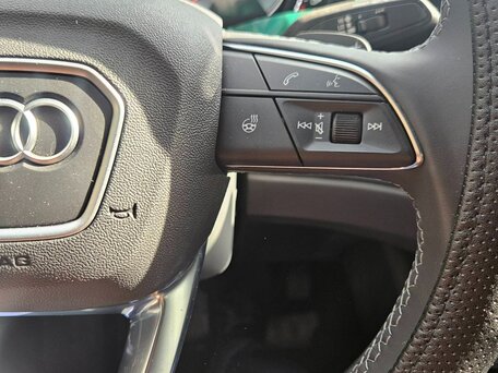 2026 Audi Q3 35 TFSI II (F3), серый, 3885000 рублей, вид 5