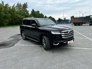 2024 Toyota Land Cruiser 300 Series, чёрный, 13000000 рублей, вид 3