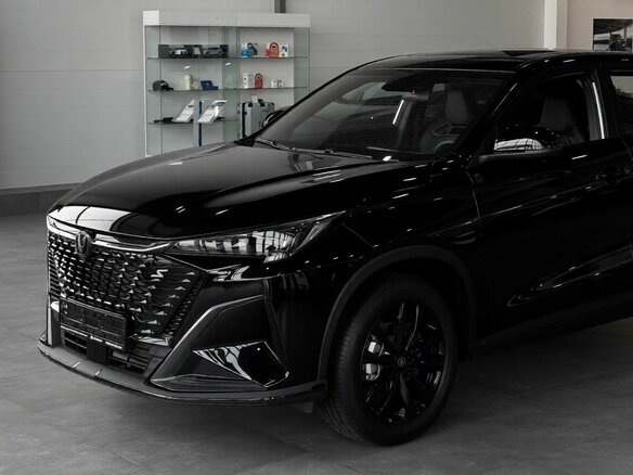 2026 Changan CS35 Max, чёрный, 2839900 рублей - вид 1