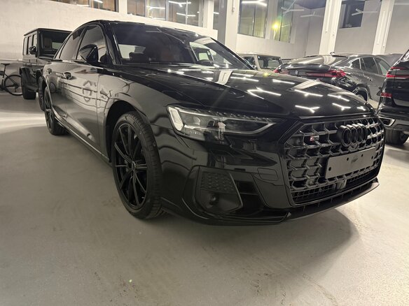2026 Audi S8 IV (D5) Рестайлинг, чёрный, 27000000 рублей